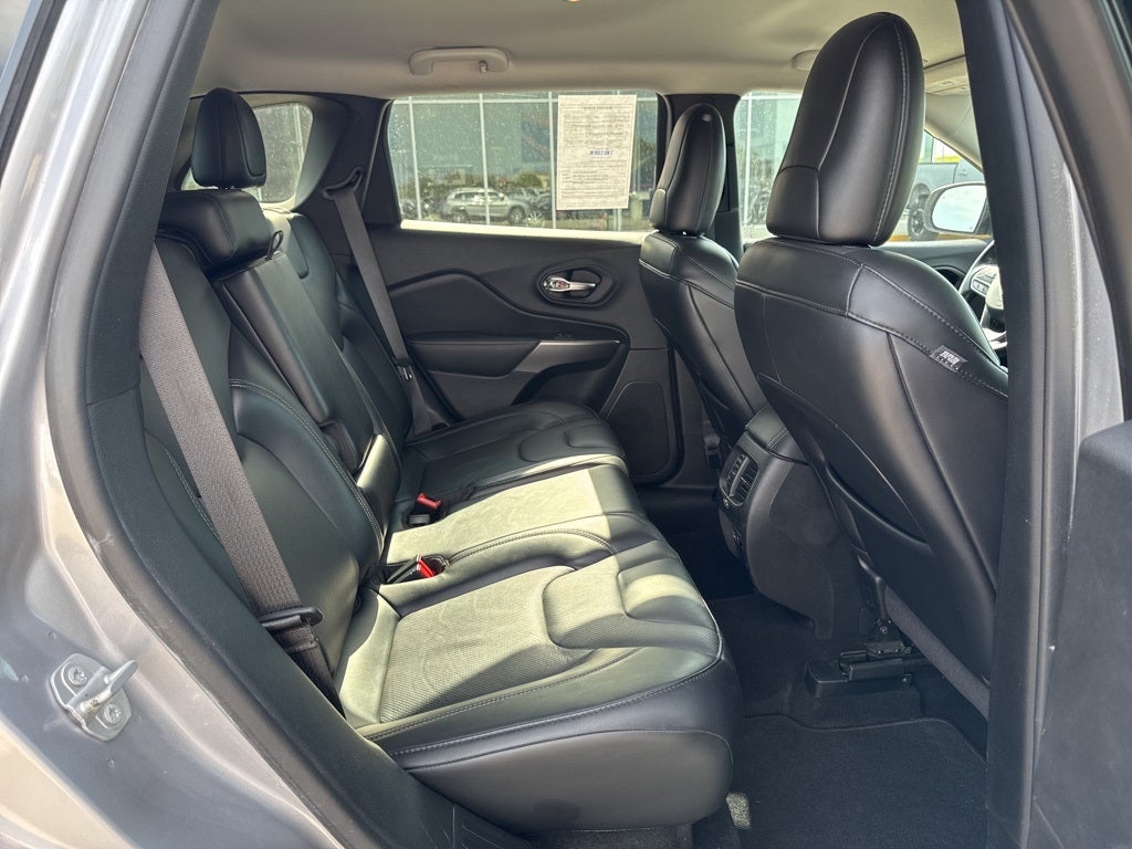 2021 Jeep Cherokee Latitude Lux