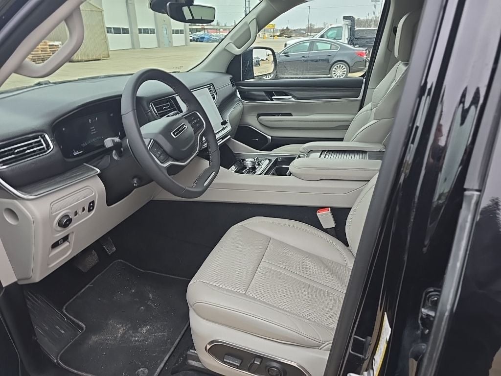 2023 Jeep Wagoneer Series III