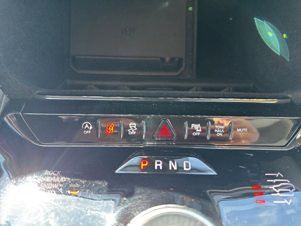 2023 Jeep Wagoneer Series III