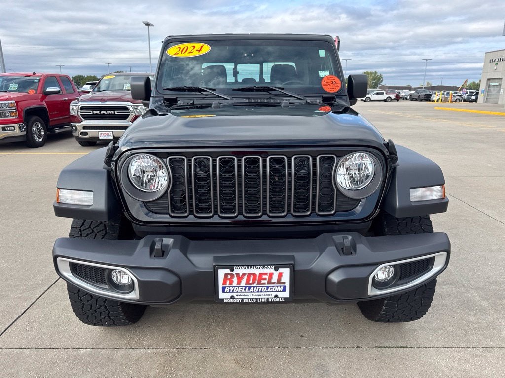 2024 Jeep Gladiator Sport