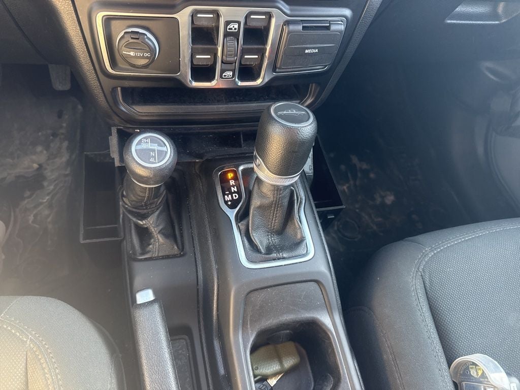 2021 Jeep Gladiator Willys