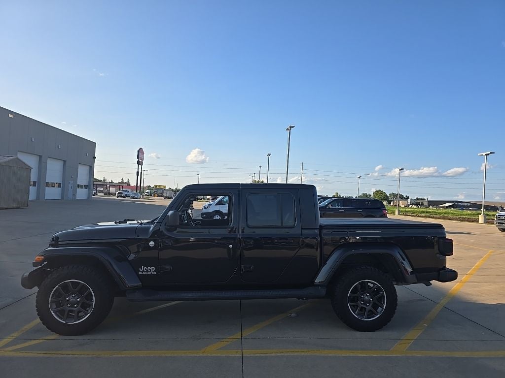2021 Jeep Gladiator Overland