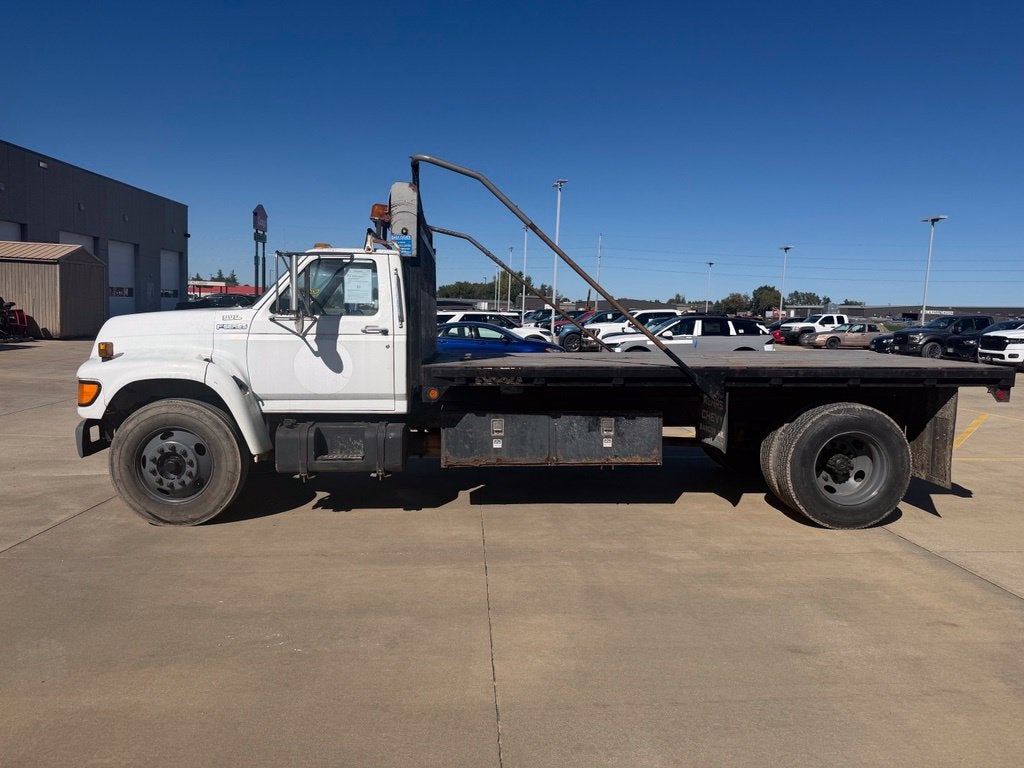 1998 Ford F-750SD XL