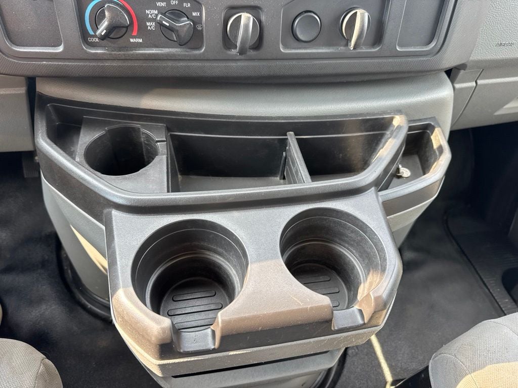 2018 Ford E-350SD Base Cutaway