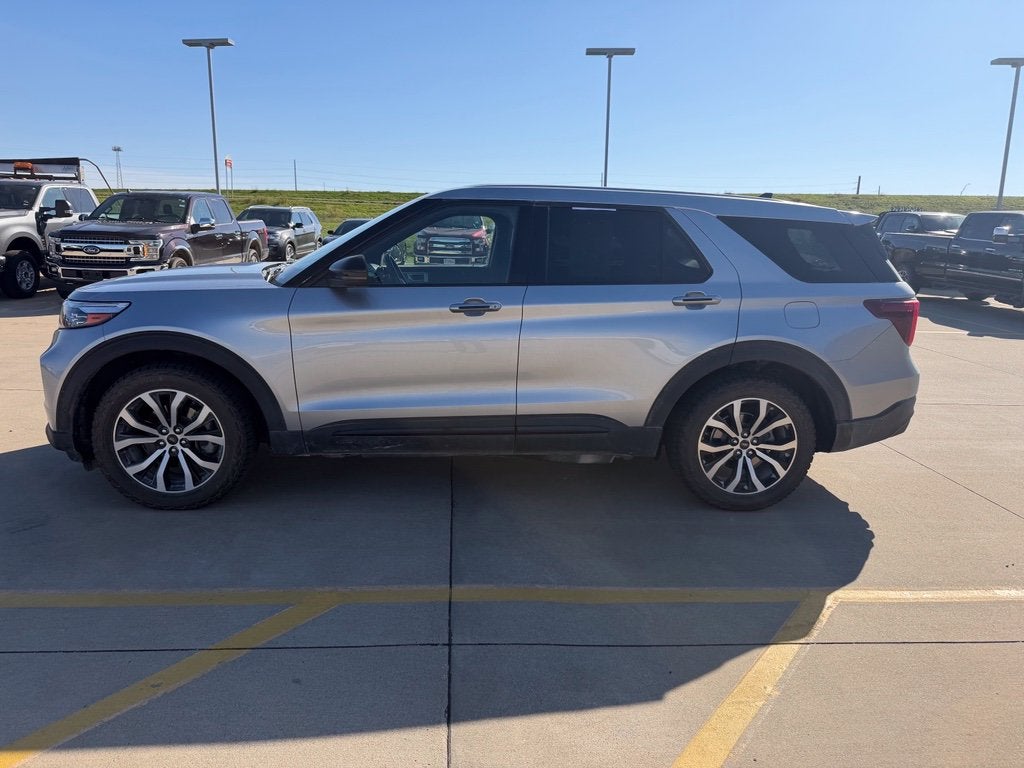 2021 Ford Explorer ST