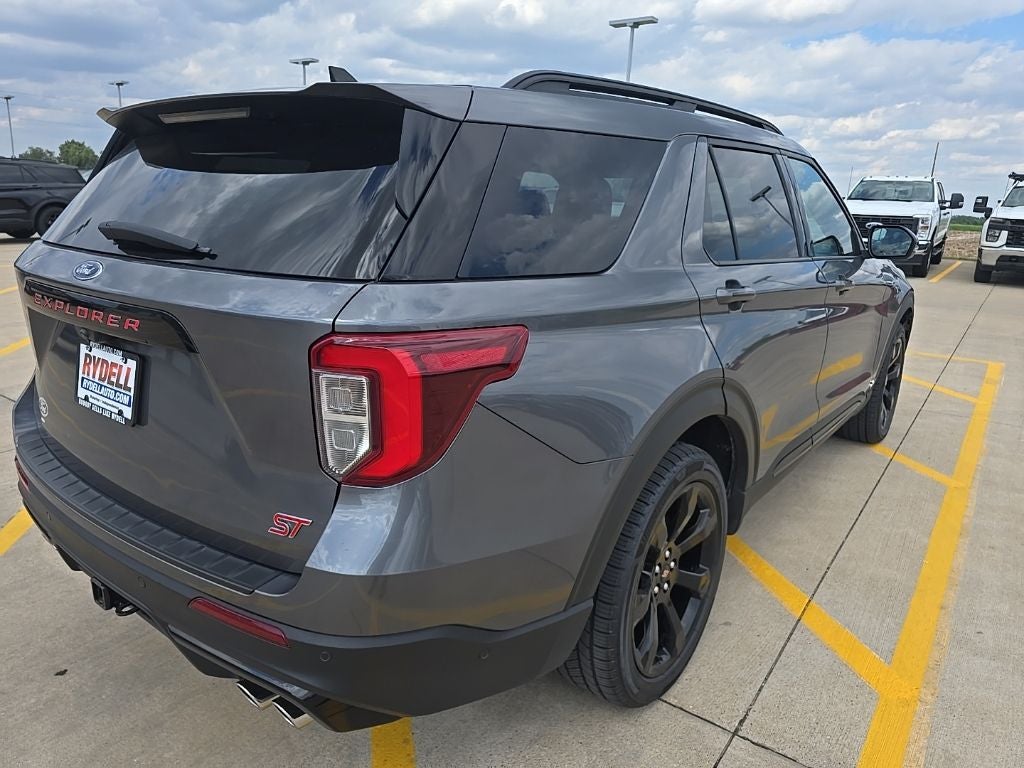 2021 Ford Explorer ST