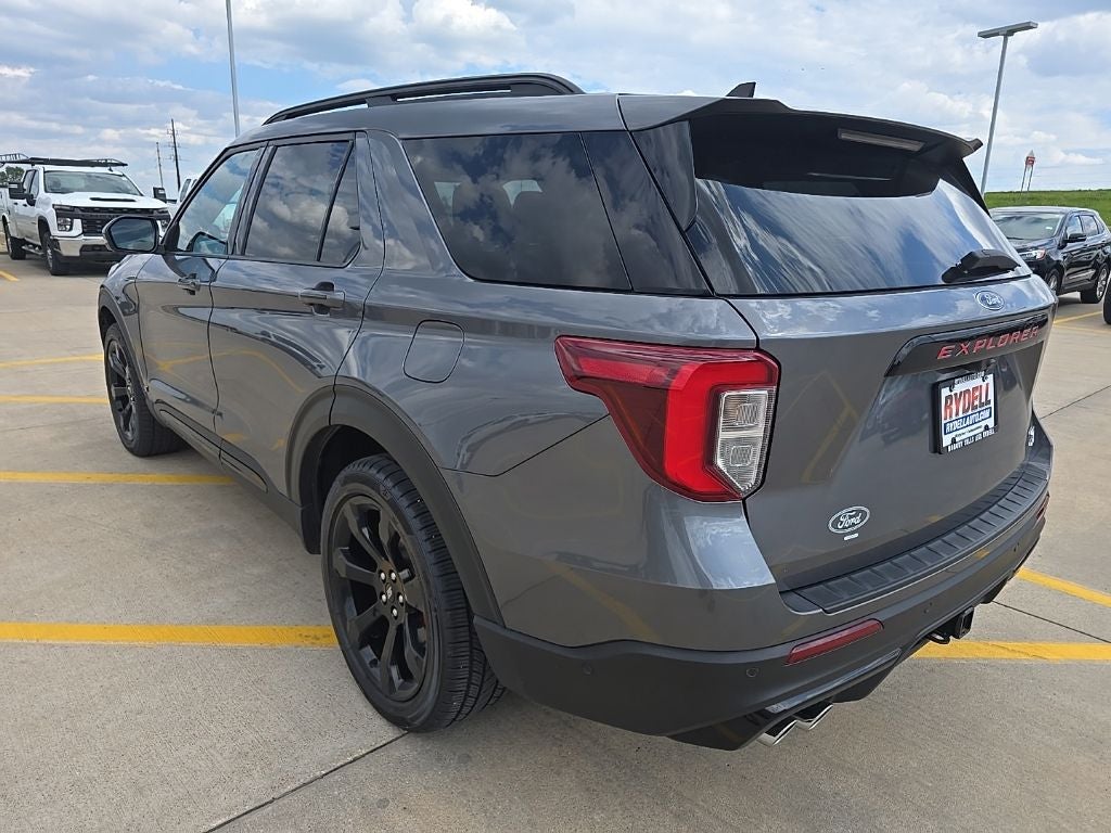 2021 Ford Explorer ST