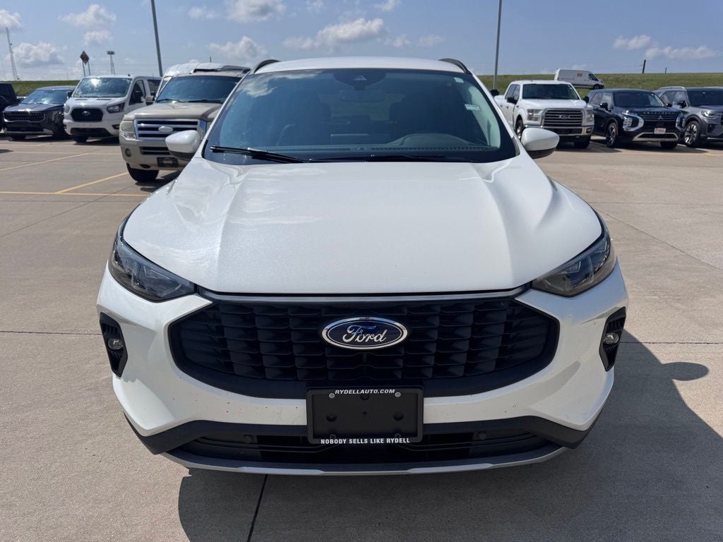 2026 Ford Escape Platinum