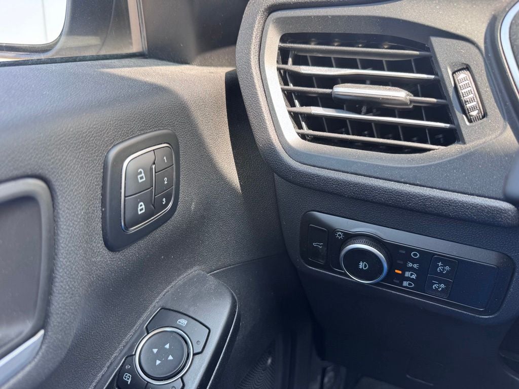2026 Ford Escape Platinum