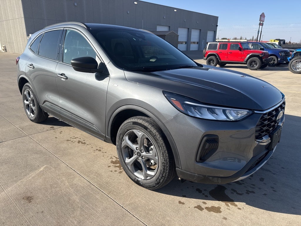 2025 Ford Escape ST-Line