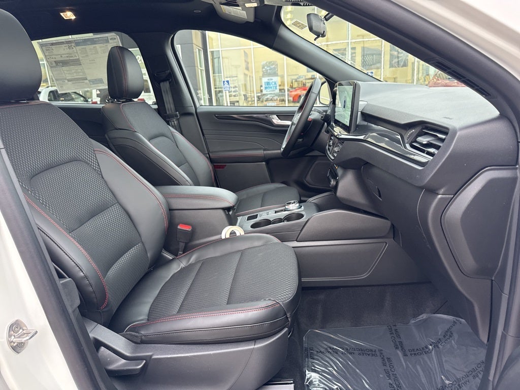 2026 Ford Escape ST-Line Select