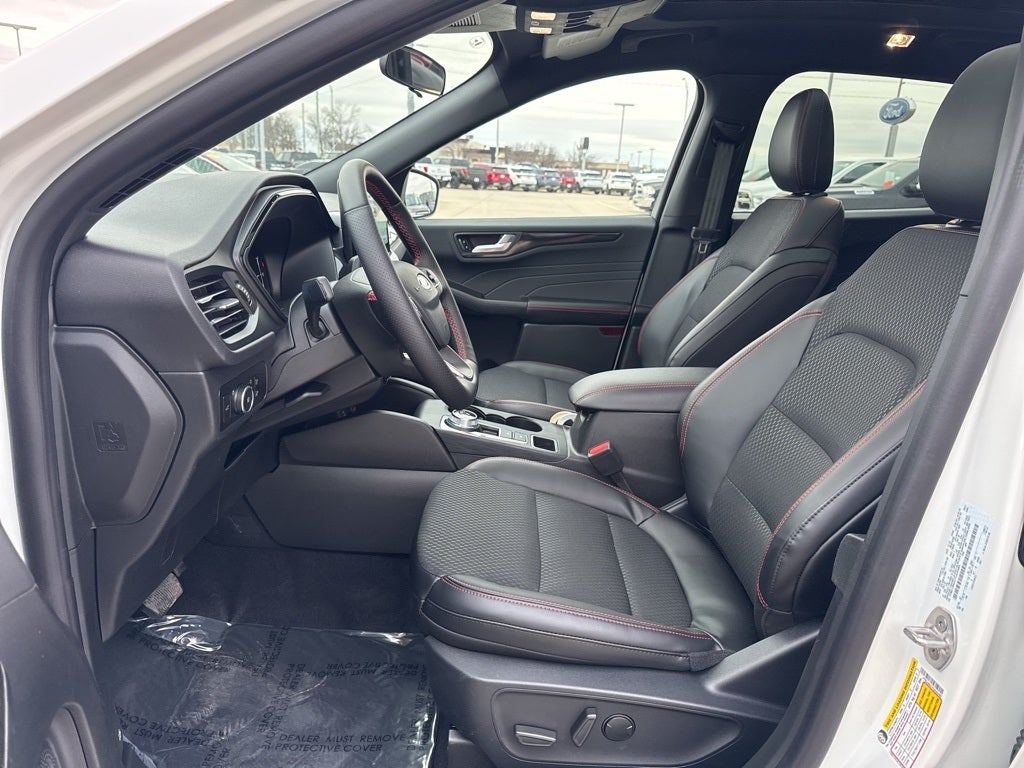 2026 Ford Escape ST-Line Select