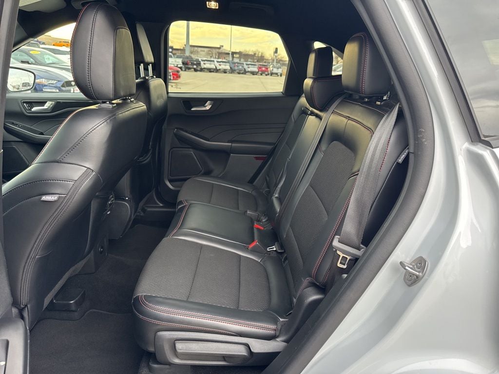 2025 Ford Escape ST-Line Select