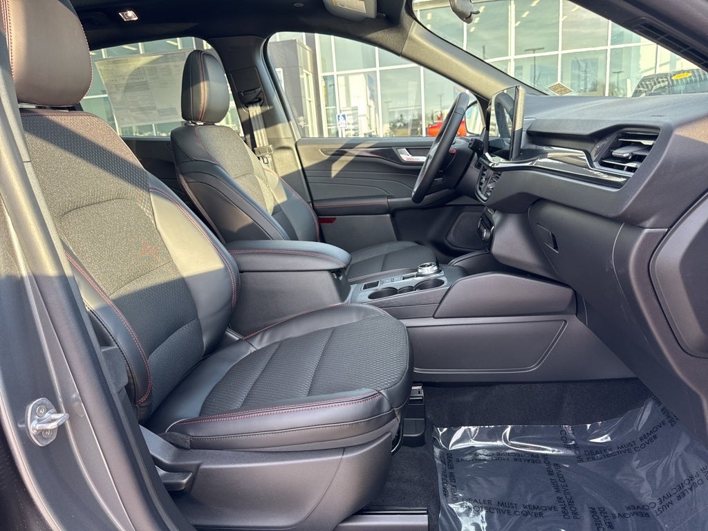 2026 Ford Escape ST-Line Select