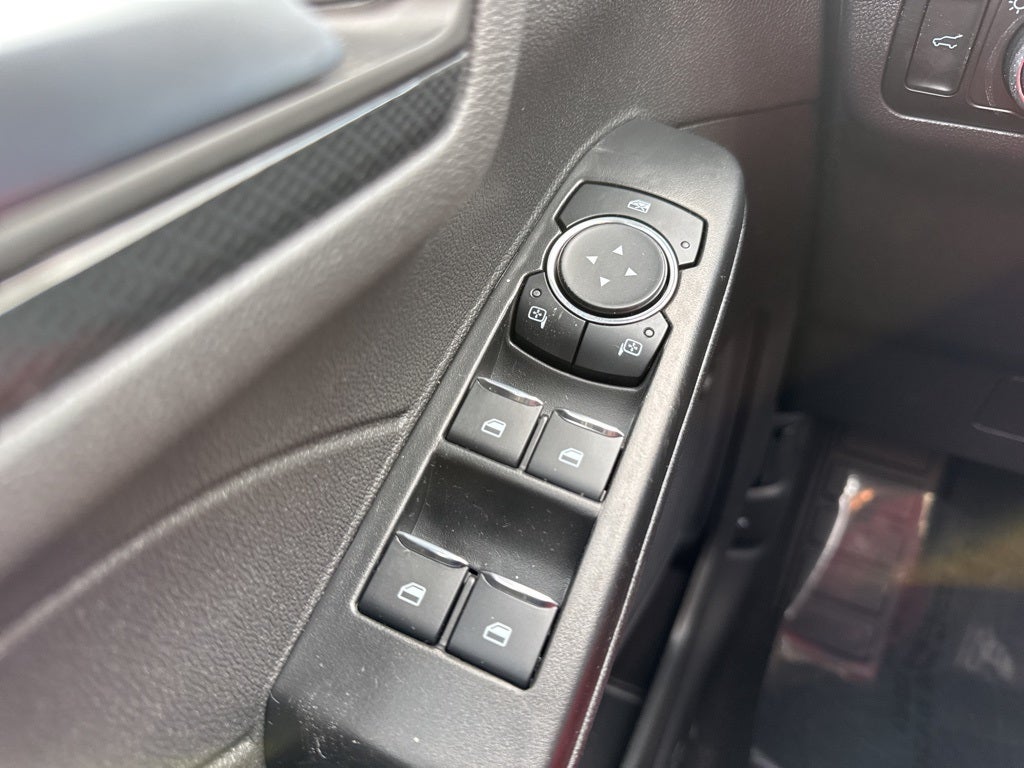 2026 Ford Escape ST-Line Select