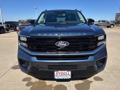 2027 Ford Expedition Max MAX Platinum