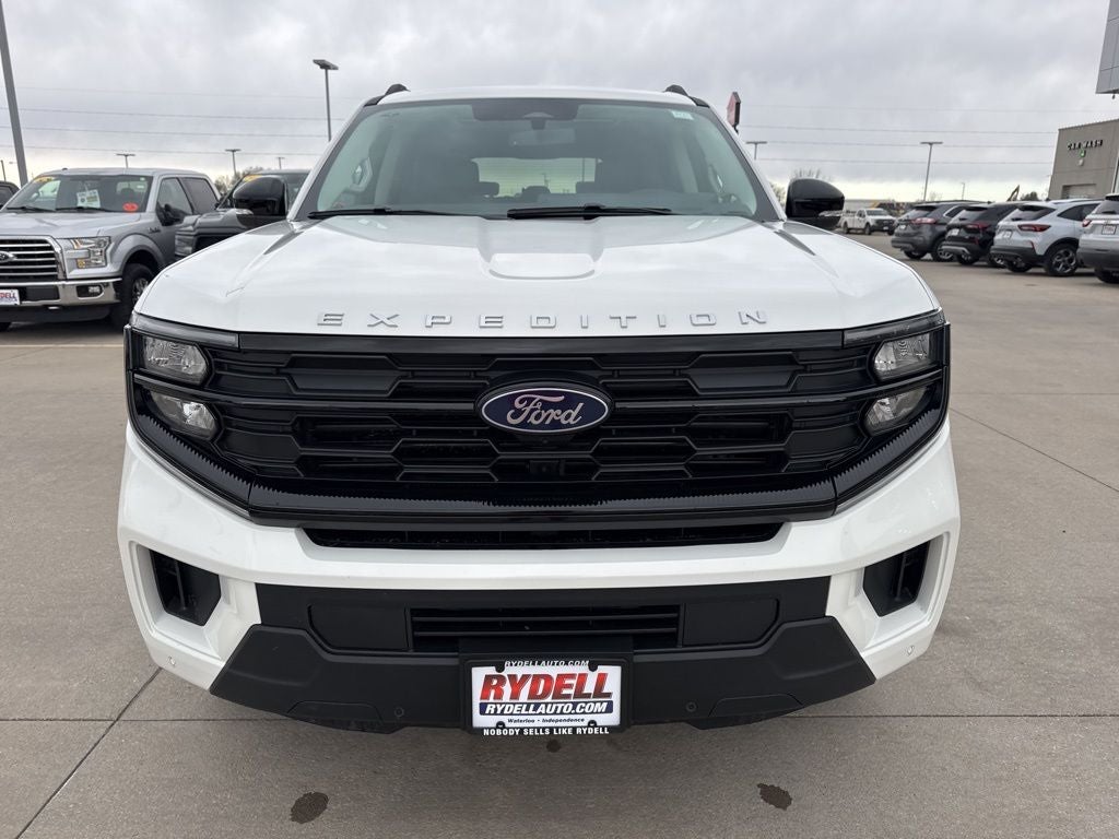 2026 Ford Expedition Active