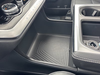 2026 Ford Expedition Platinum®