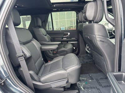 2026 Ford Expedition Platinum®