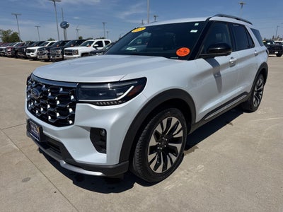 2025 Ford Explorer Platinum
