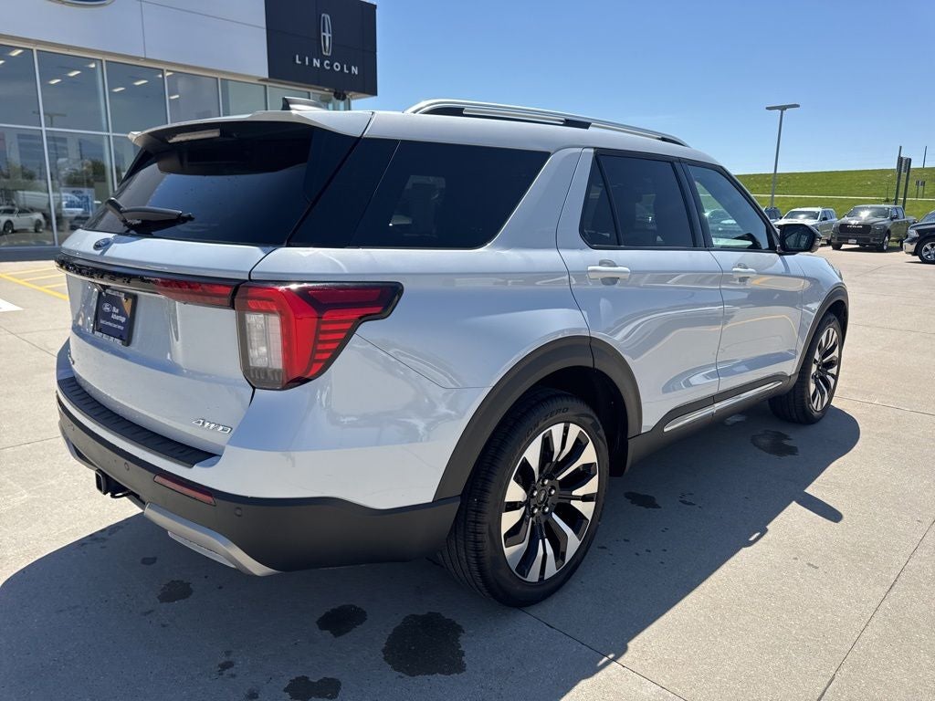 2025 Ford Explorer Platinum