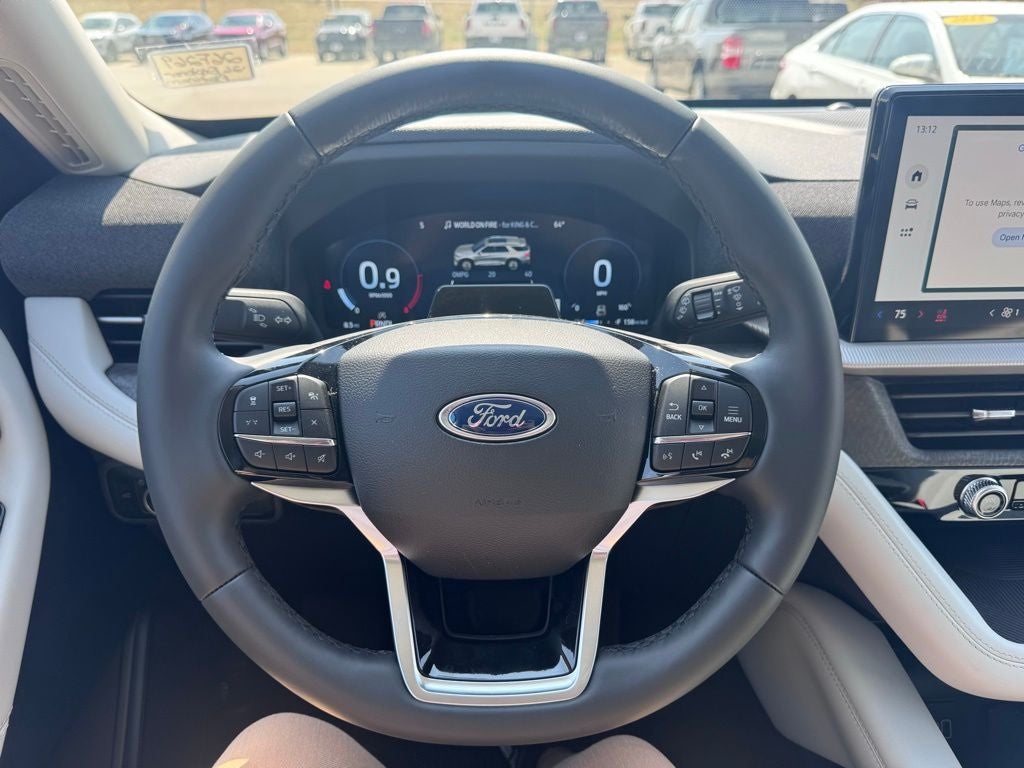 2026 Ford Explorer Platinum™