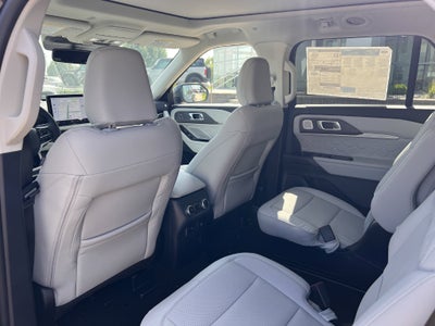 2026 Ford Explorer Platinum™