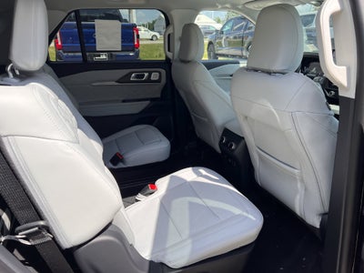 2026 Ford Explorer Platinum™