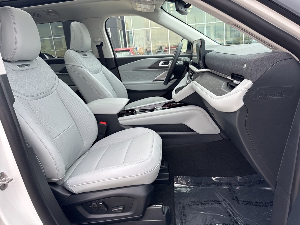 2026 Ford Explorer Platinum™