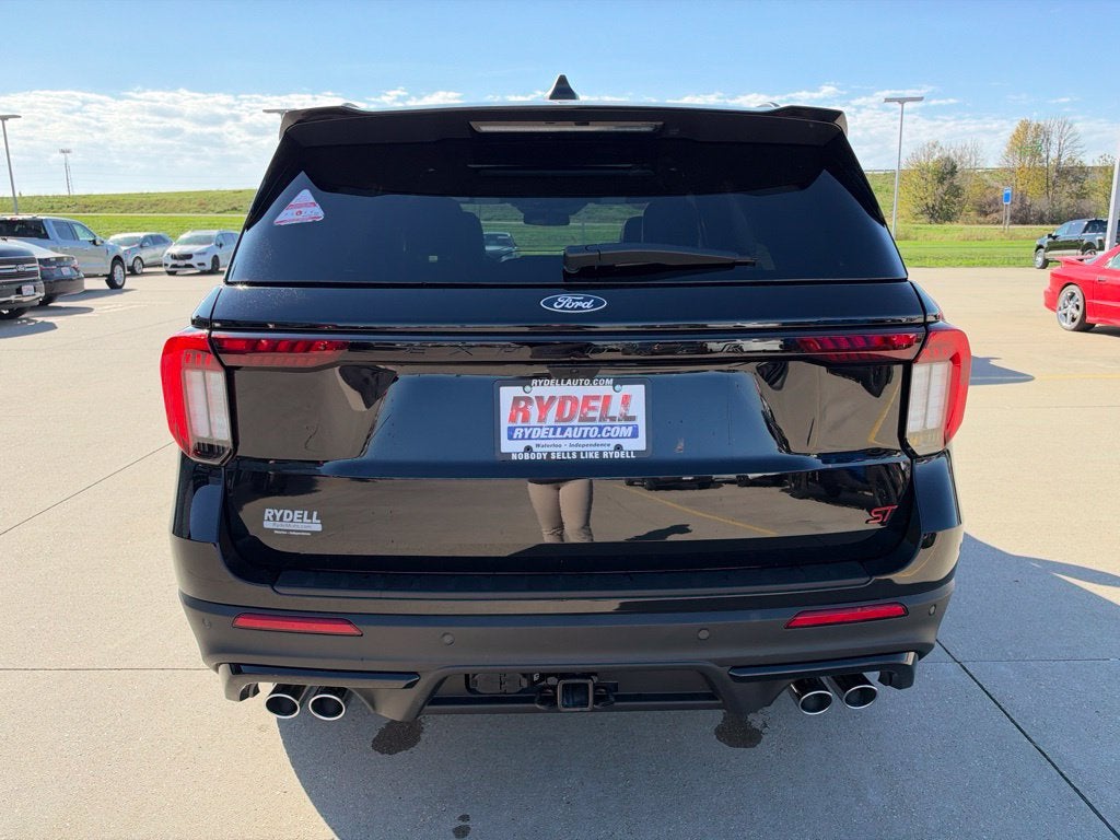 2027 Ford Explorer ST