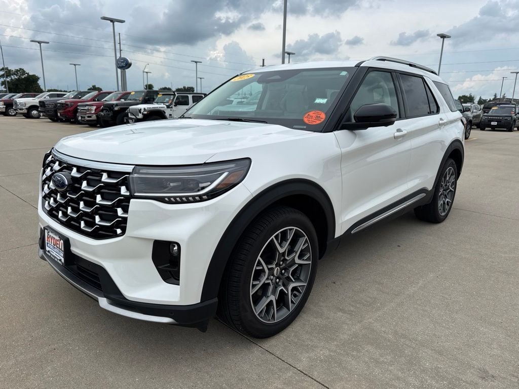 2025 Ford Explorer Platinum