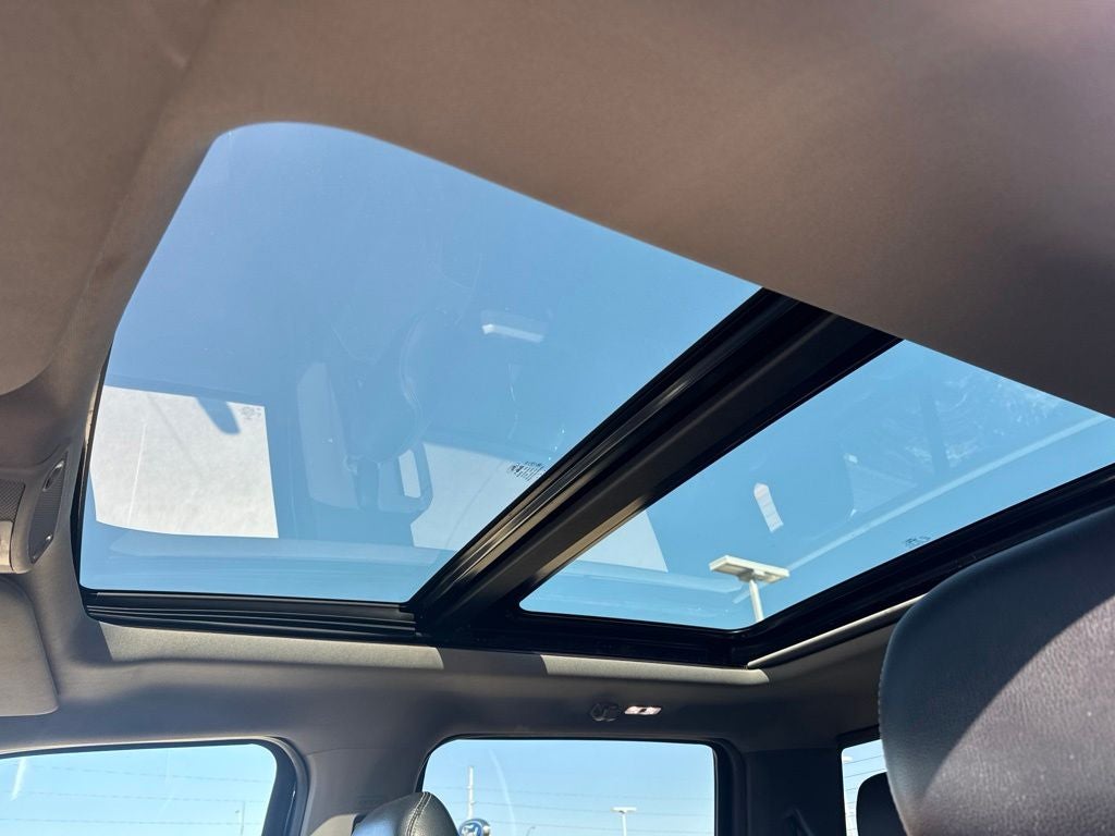 2017 Ford F-250SD Lariat