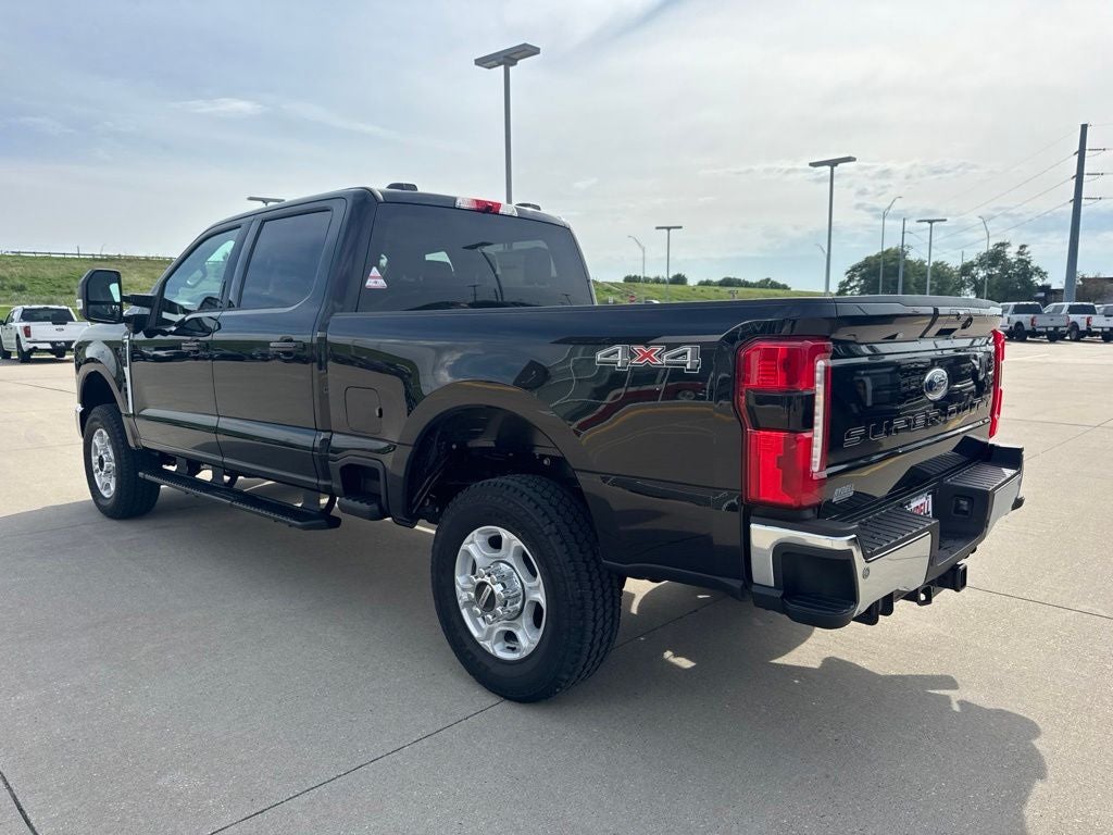 2026 Ford F-350SD F-350® XLT