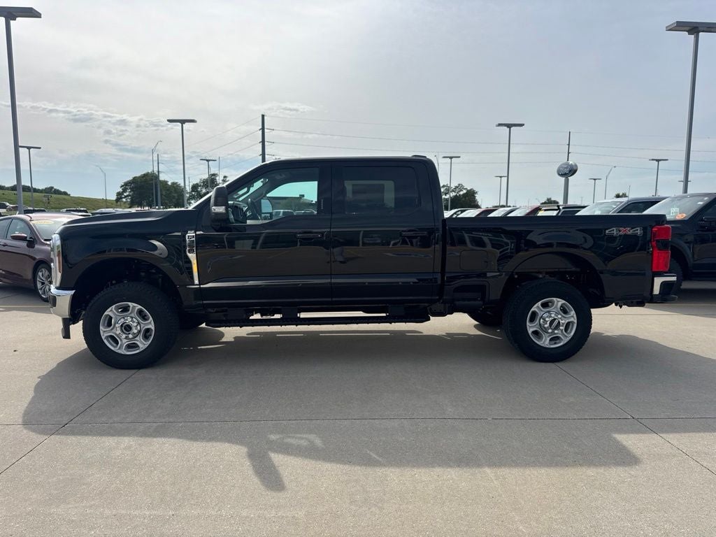 2026 Ford F-350SD F-350® XLT