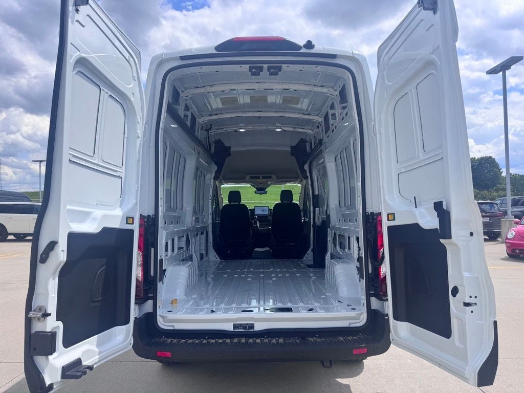 2026 Ford Transit-350 XL