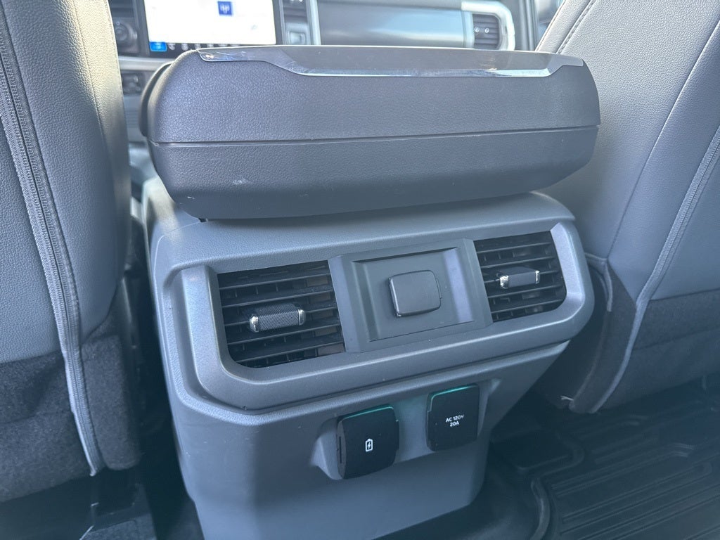 2022 Ford F-150 Lightning Pro