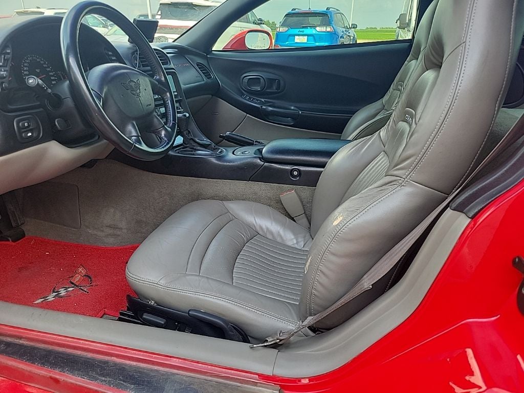 2000 Chevrolet Corvette Base