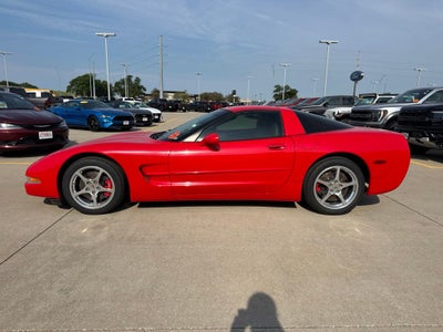 2000 Chevrolet Corvette Base