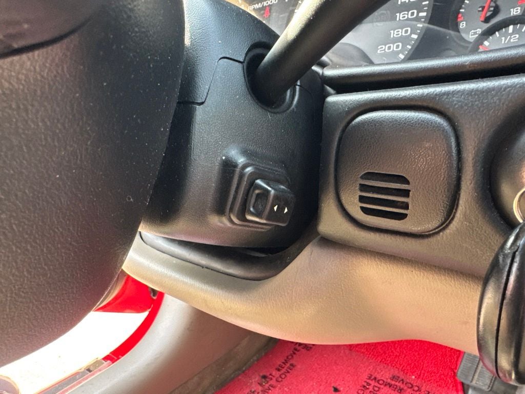 2000 Chevrolet Corvette Base