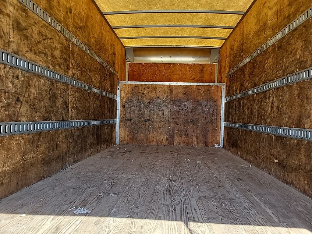 2009 Chevrolet C 4500 C 4500 BOX TRUCK