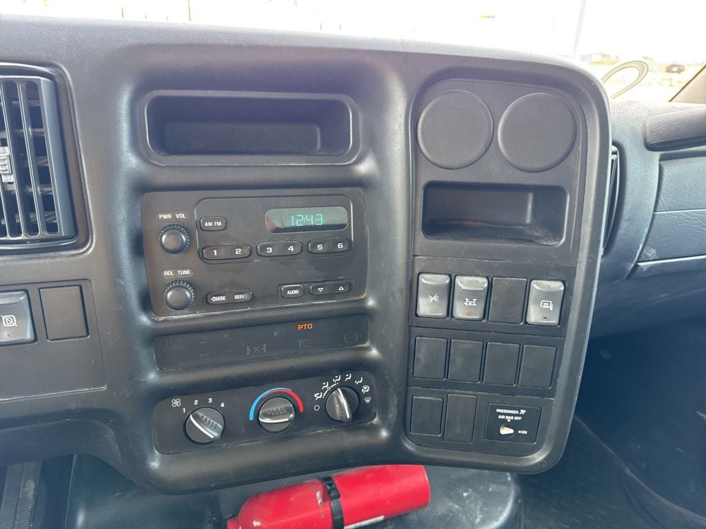 2009 Chevrolet C 4500 C 4500 BOX TRUCK
