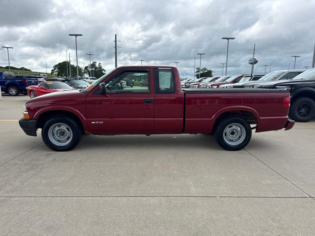 2003 Chevrolet S-10 LS