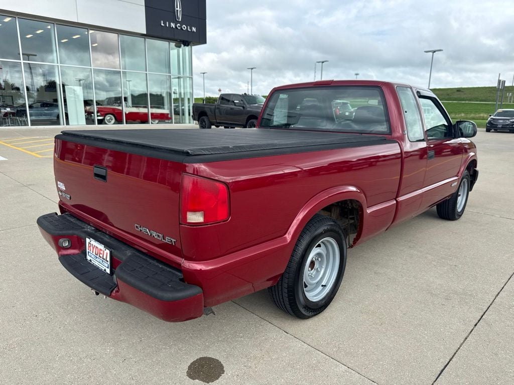 2003 Chevrolet S-10 LS