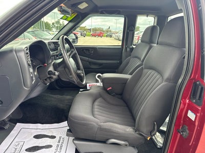 2003 Chevrolet S-10 LS