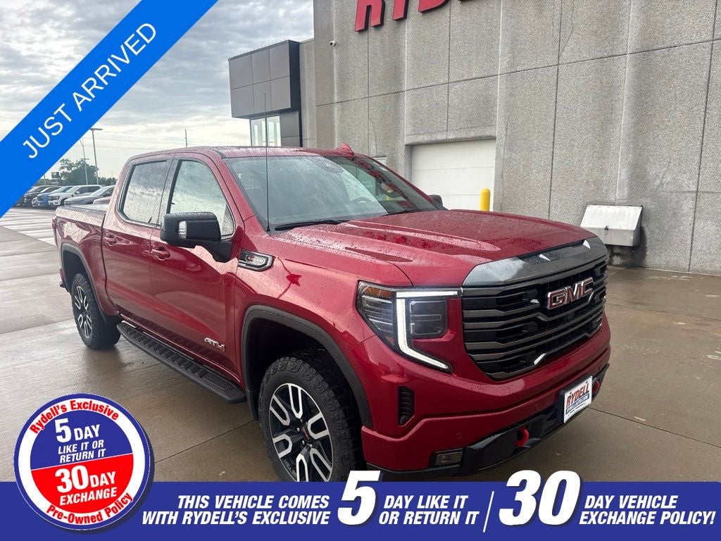 2023 GMC Sierra 1500 AT4