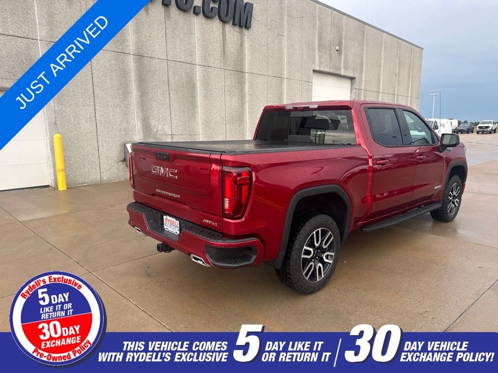 2023 GMC Sierra 1500 AT4