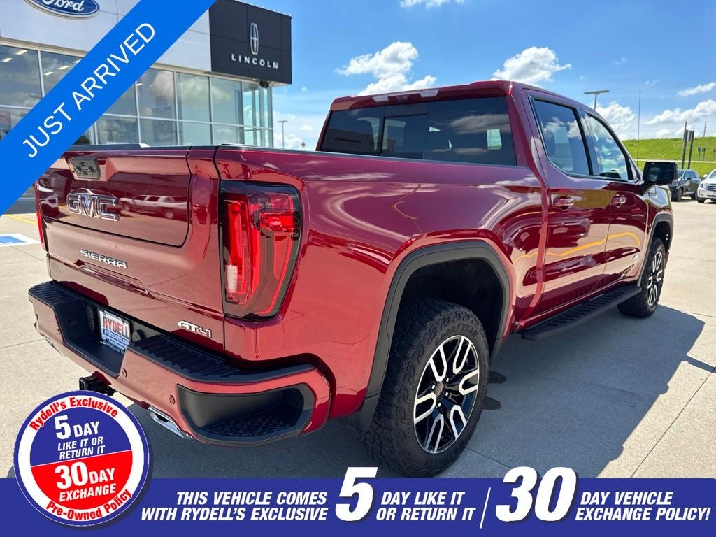2023 GMC Sierra 1500 AT4