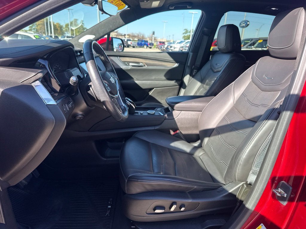 2024 Cadillac XT5 Premium Luxury