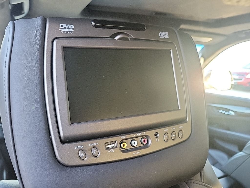 2017 Cadillac Escalade Platinum Edition