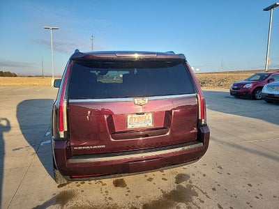 2017 Cadillac Escalade Platinum Edition